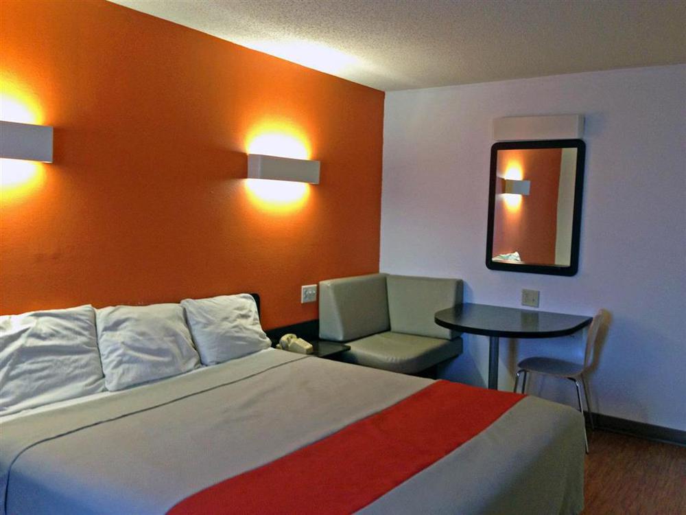 6-wisconsin Rapids, Wi 2*